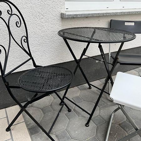 Apartamento Cologne Luxe Living: Opulent Elegance Unleashed Exterior foto